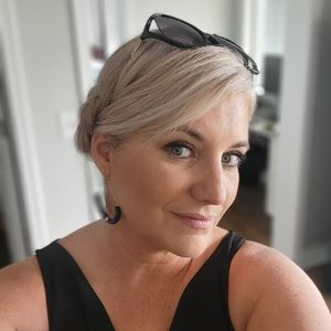 Meet your Posher, Kellie